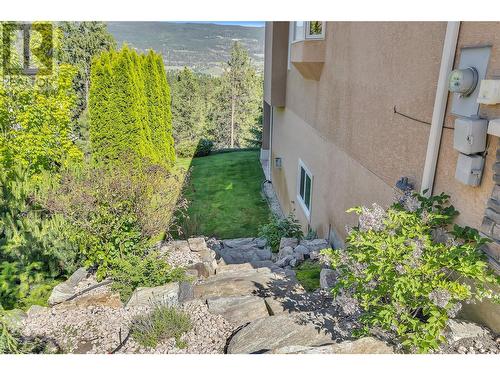 2037 Capistrano Drive, Kelowna, BC - Outdoor