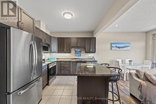 44 - 380 Lake Street, Grimsby, ON - Indoor Photo Showing Kitchen