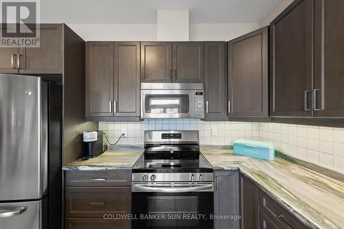 44 - 380 Lake Street, Grimsby, ON - Indoor Photo Showing Kitchen