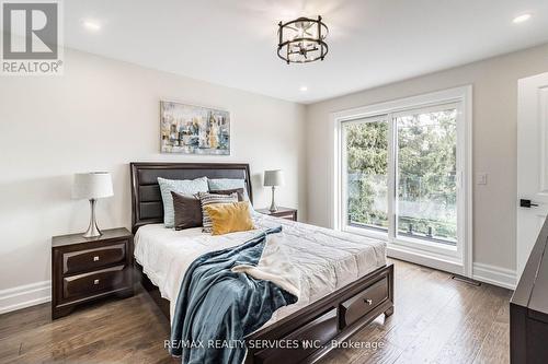 603 Royal York Road, Toronto (Stonegate-Queensway), ON - Indoor Photo Showing Bedroom