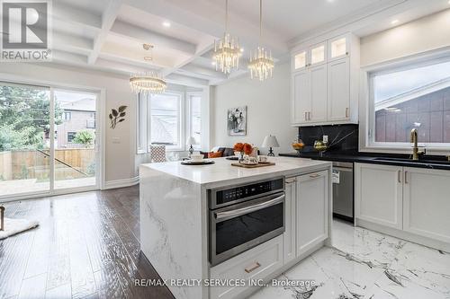 603 Royal York Road, Toronto (Stonegate-Queensway), ON - Indoor Photo Showing Kitchen With Upgraded Kitchen