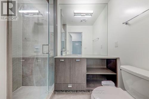 615 - 10 De Boers Drive, Toronto (York University Heights), ON - Indoor Photo Showing Bathroom