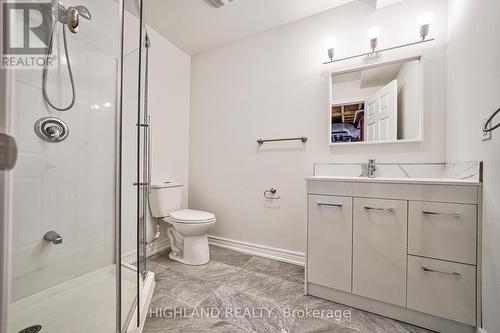 3244 Meadow Marsh Crescent, Oakville, ON - Indoor Photo Showing Bathroom