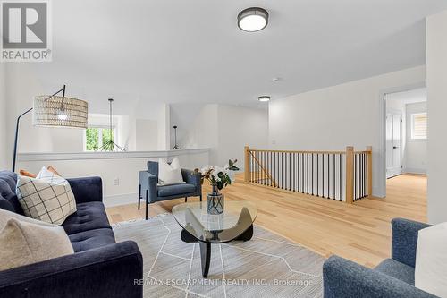 2 - 1173 Bellview Crescent, Burlington, ON - Indoor Photo Showing Living Room