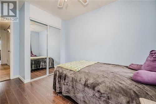 14 - 1548 Newlands Crescent, Burlington, ON - Indoor Photo Showing Bedroom