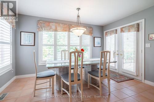 52 Waterwheel Crescent, Hamilton, ON - Indoor Photo Showing Dining Room