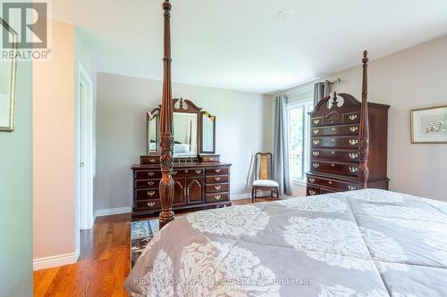 52 Waterwheel Crescent, Hamilton, ON - Indoor Photo Showing Bedroom