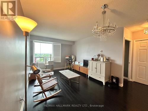 Ph206 - 1 Emerald Lane, Vaughan, ON - Indoor