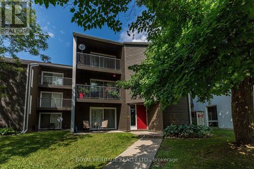 311 - 1102 Horseshoe Valley Road W, Oro-Medonte (Horseshoe Valley), ON - Outdoor With Facade