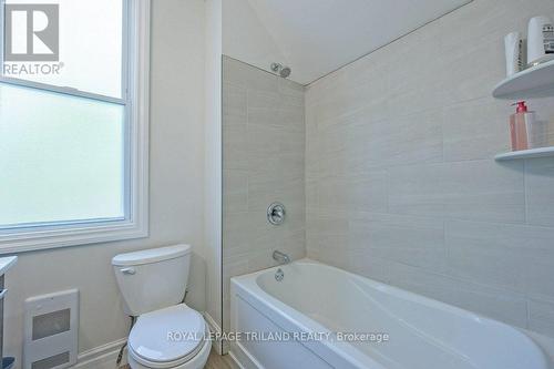 1053 Richmond Street, London, ON - Indoor Photo Showing Bathroom