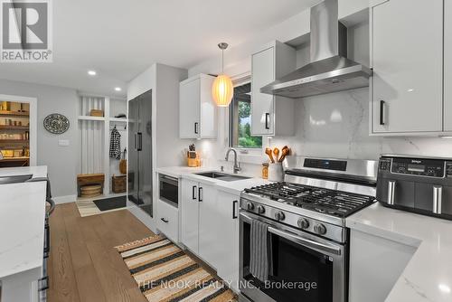 27 Greenway Circle, Brighton, ON - Indoor Photo Showing Kitchen