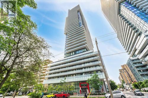 1313 - 185 Roehampton Avenue, Toronto C10, ON - Outdoor With Balcony With Facade