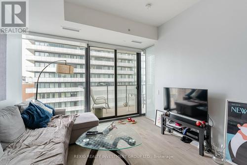 1313 - 185 Roehampton Avenue, Toronto C10, ON - Indoor