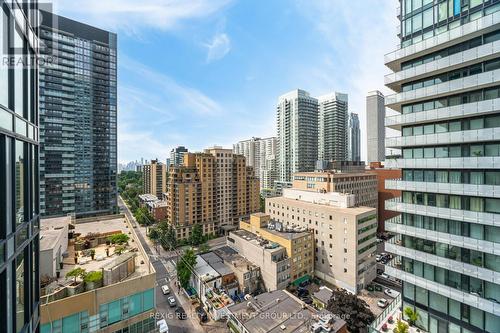 1313 - 185 Roehampton Avenue, Toronto C10, ON - Outdoor With Balcony With Facade