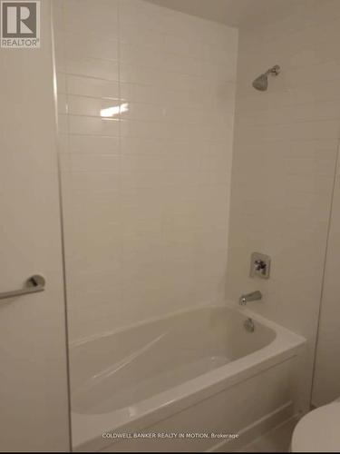 3107 - 50 Ordnance Street, Toronto (Niagara), ON - Indoor Photo Showing Bathroom