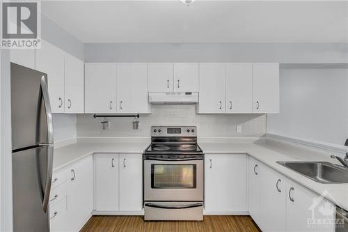 316 Lorry Greenberg Drive Unit#106, Ottawa, ON - Indoor Photo Showing Kitchen