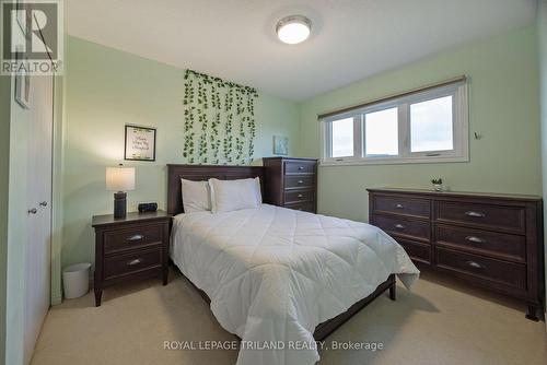 1890 Bloom Crescent, London, ON - Indoor Photo Showing Bedroom