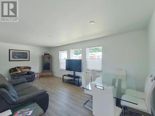 104-7440 Nootka Street, Powell River, BC - Indoor Photo Showing Living Room