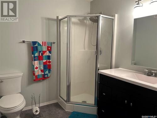 615 1St Avenue S, Bruno, SK - Indoor Photo Showing Bathroom