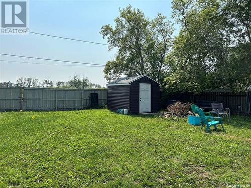 615 1St Avenue S, Bruno, SK - Outdoor With Backyard