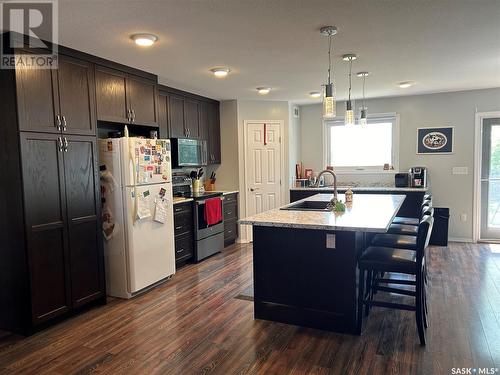 615 1St Avenue S, Bruno, SK - Indoor Photo Showing Kitchen