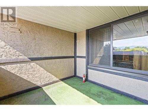 1665 Ufton Court Unit# 228, Kelowna, BC - Outdoor With Exterior