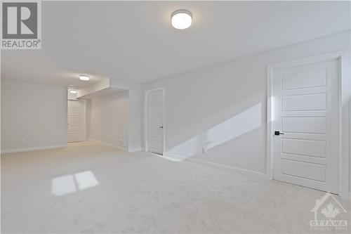 2174 Winsome Terrace, Ottawa, ON - Indoor Photo Showing Other Room