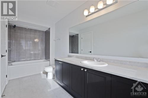 2174 Winsome Terrace, Ottawa, ON - Indoor Photo Showing Bathroom