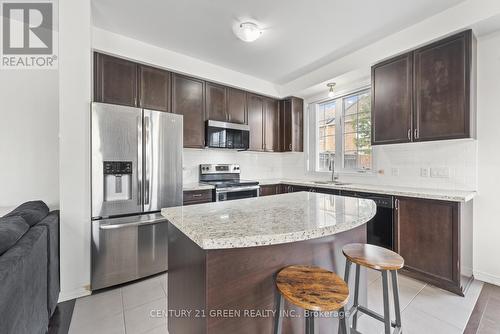 31 - 31 Utopia Way, Brampton (Bram East), ON - Indoor Photo Showing Kitchen With Upgraded Kitchen