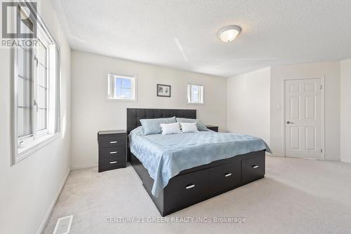 31 - 31 Utopia Way, Brampton (Bram East), ON - Indoor Photo Showing Bedroom