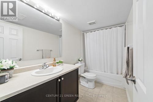 31 - 31 Utopia Way, Brampton (Bram East), ON - Indoor Photo Showing Bathroom