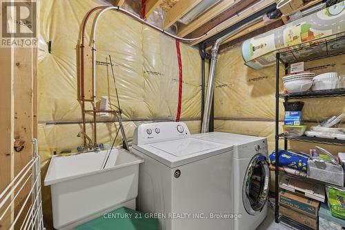 31 - 31 Utopia Way, Brampton (Bram East), ON - Indoor Photo Showing Laundry Room