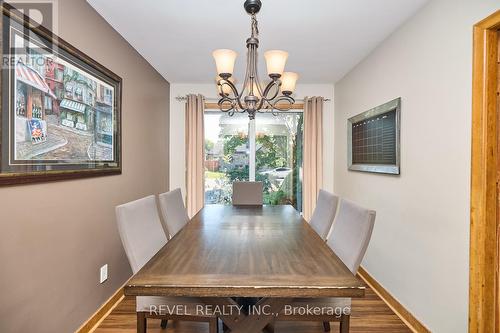 51 Aquadale Drive, St. Catharines, ON - Indoor Photo Showing Dining Room