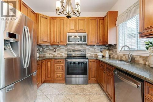 37 Pentland Road, Hamilton, ON - Indoor Photo Showing Kitchen With Double Sink