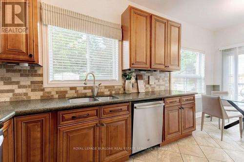 37 Pentland Road, Hamilton, ON - Indoor Photo Showing Kitchen With Double Sink