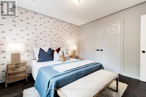 37 Pentland Road, Hamilton, ON - Indoor Photo Showing Bedroom