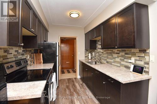 602 - 8 Woodman Drive S, Hamilton (Corman), ON - Indoor Photo Showing Kitchen