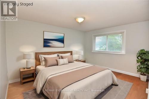 249 St Andrews Drive, Hamilton, ON - Indoor Photo Showing Bedroom