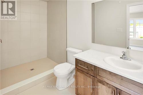 2 Bromley Drive, St. Catharines, ON - Indoor Photo Showing Bathroom