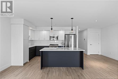 206 Dickey Boulevard, Riverview, NB - Indoor Photo Showing Kitchen With Stainless Steel Kitchen With Upgraded Kitchen