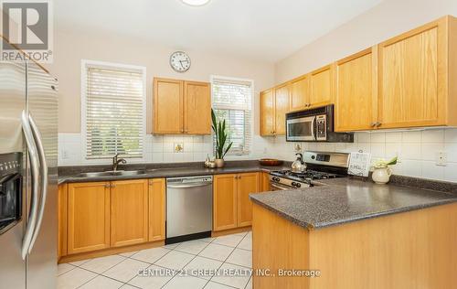 3826 Thomas Street, Mississauga, ON - Indoor Photo Showing Kitchen With Double Sink