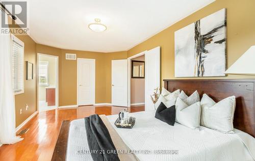 3826 Thomas Street, Mississauga, ON - Indoor Photo Showing Bedroom