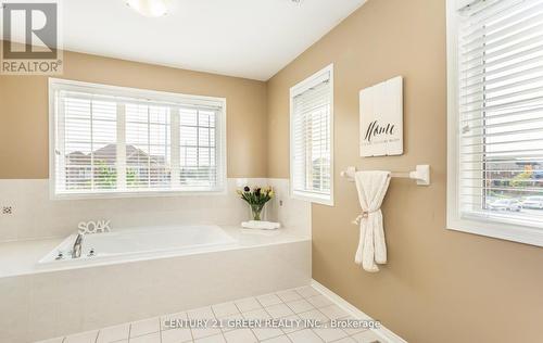 3826 Thomas Street, Mississauga, ON - Indoor Photo Showing Bathroom