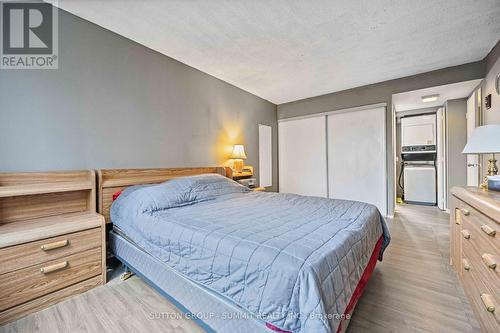 409 - 61 Markbrook Lane, Toronto, ON - Indoor Photo Showing Bedroom