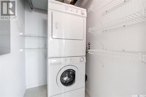 960 424 Spadina Crescent E, Saskatoon, SK - Indoor Photo Showing Laundry Room