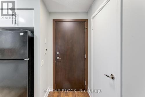 950 - 25 Viking Lane, Toronto, ON - Indoor