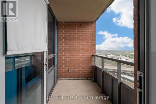 950 - 25 Viking Lane, Toronto, ON - Outdoor With Balcony With Exterior