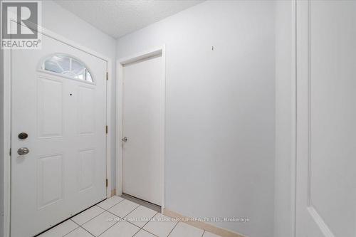 2814 Andorra Circle, Mississauga, ON - Indoor Photo Showing Other Room