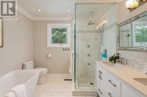 1045 Fair Birch Drive, Mississauga, ON - Indoor Photo Showing Bathroom