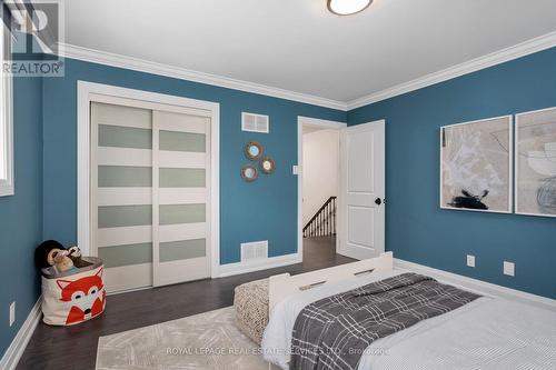 1045 Fair Birch Drive, Mississauga, ON - Indoor Photo Showing Bedroom